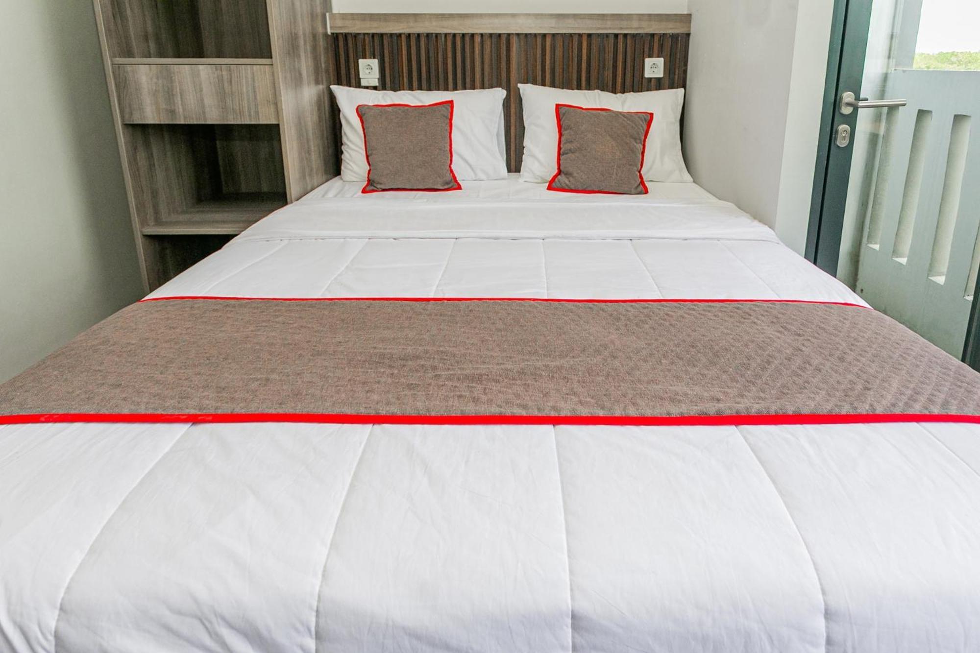Hotel O Apartment Riverdale Cikarang Near Sgc Mall Bekasi Luaran gambar