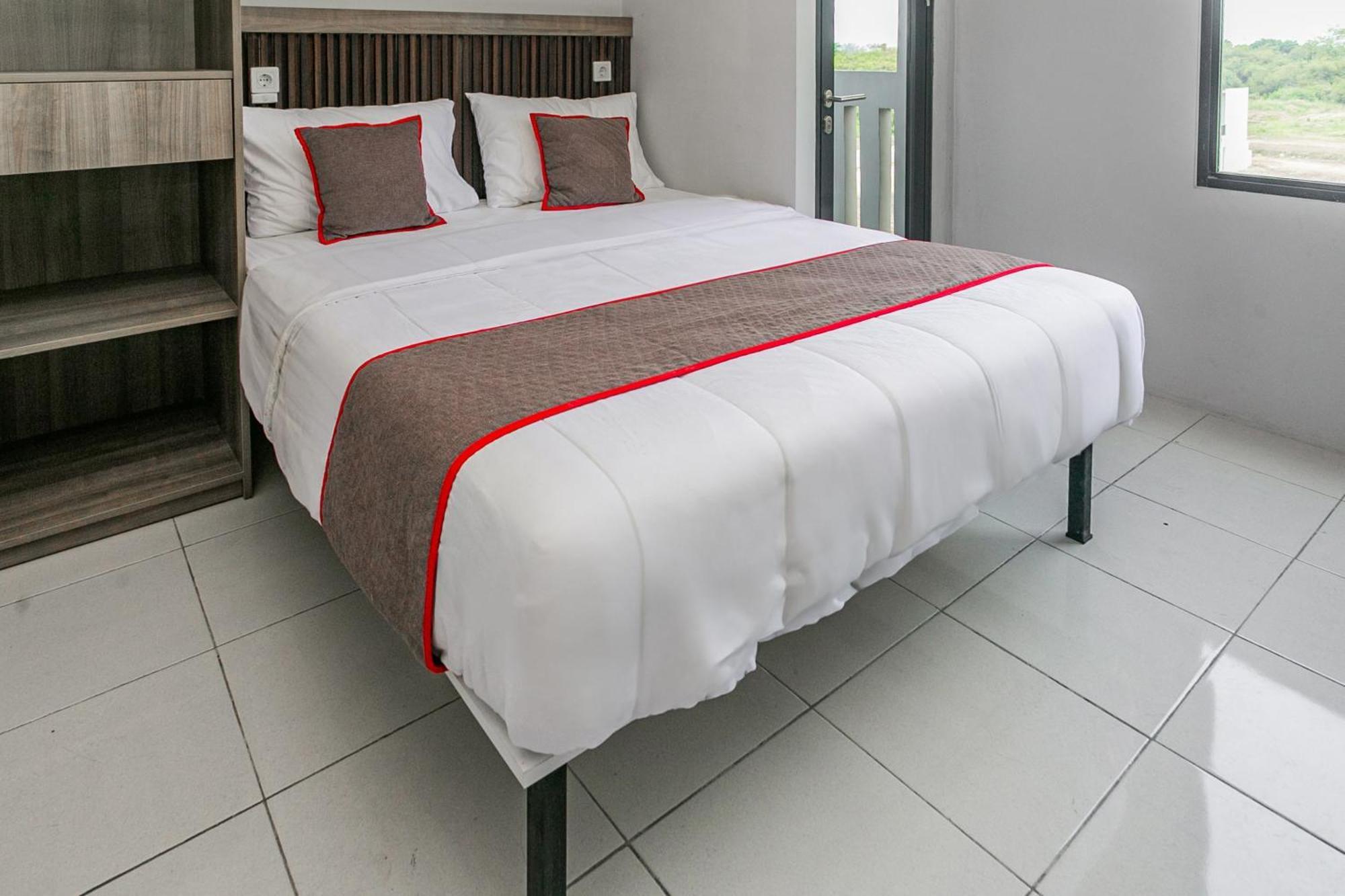 Hotel O Apartment Riverdale Cikarang Near Sgc Mall Bekasi Luaran gambar